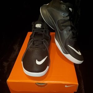 Nike Fly By Mid Black White Men Basketball Shoes